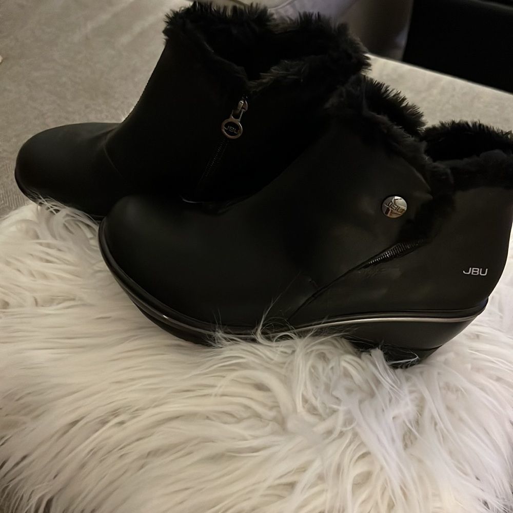JBU Boots‼️ - Picture 5 of 7